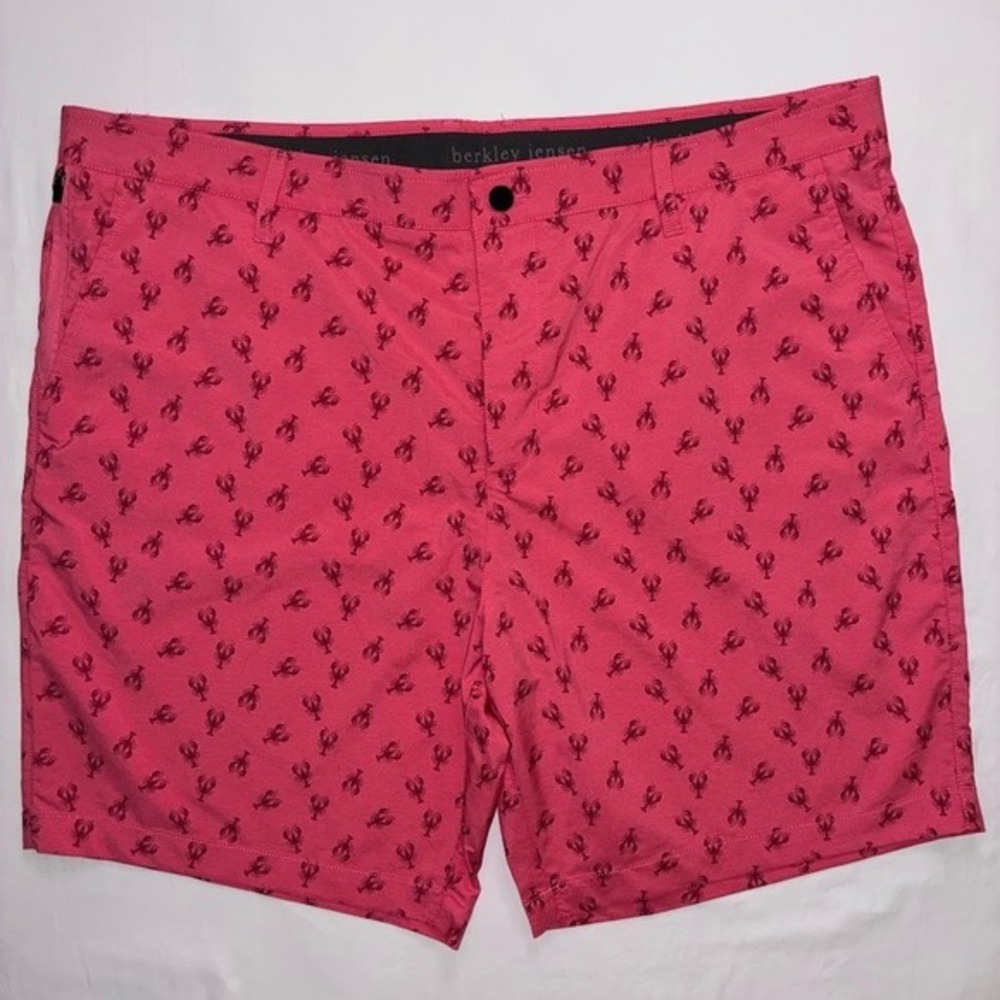 Mens Coral Pink Summer Lobster Print Shorts flat front chino Size 42 NWT